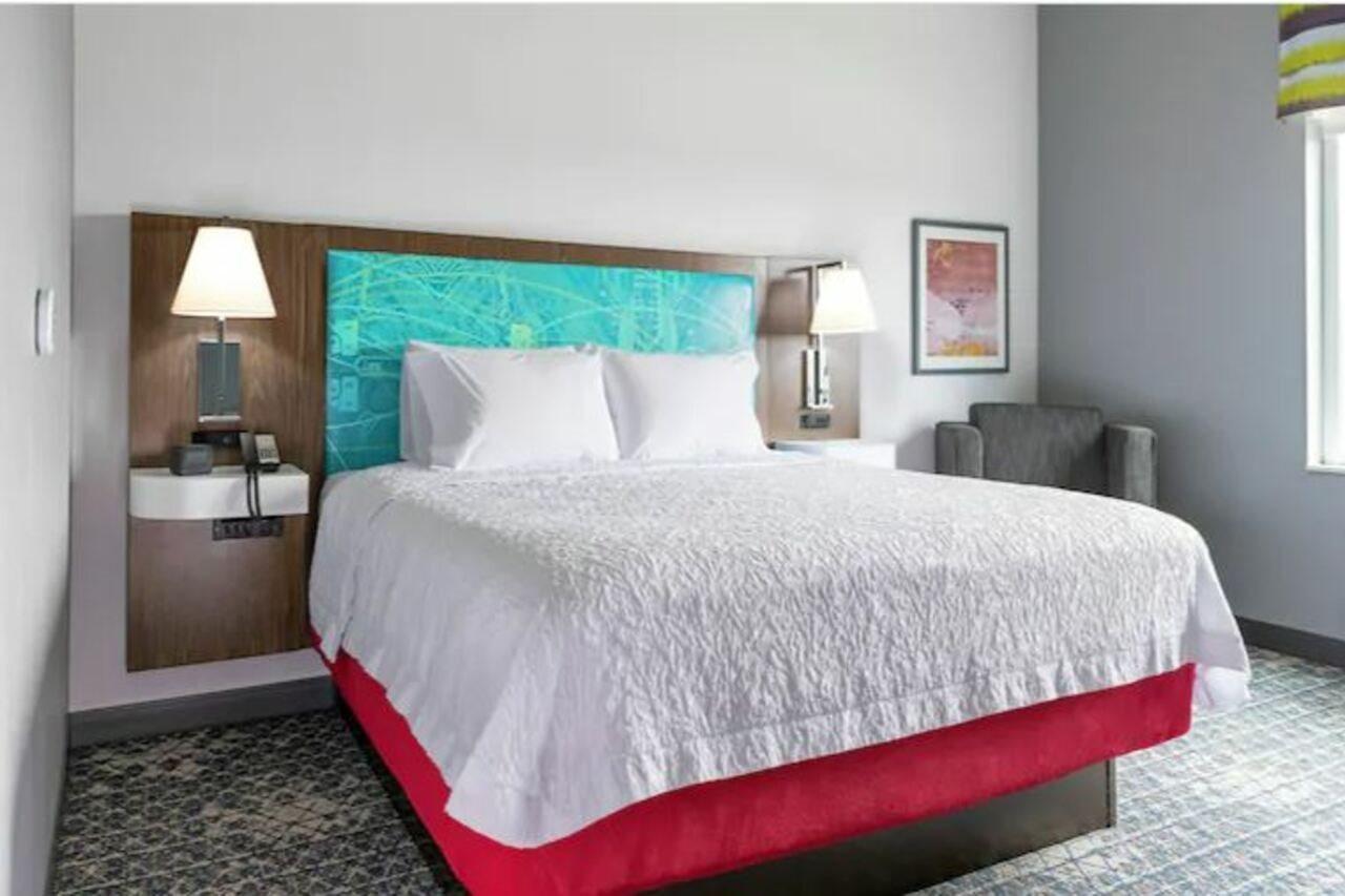 Hampton Inn&Suites Pekin  Bagian luar foto